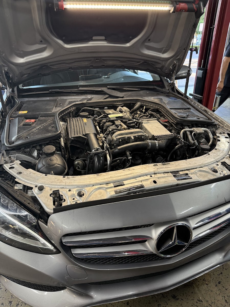 Greaseball auto repairs - photo 2